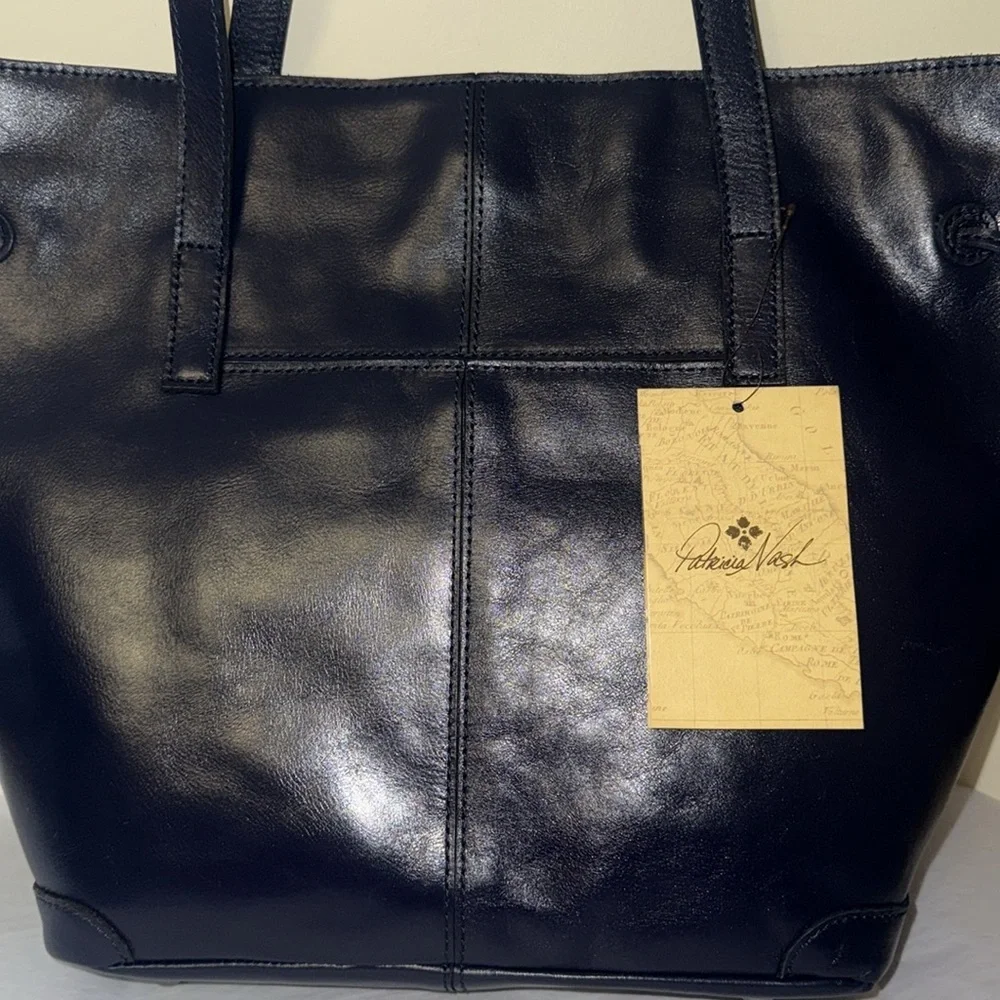 Patricia Nash Ocean Blue Leather Tote Bag, new - Picture 2 of 13